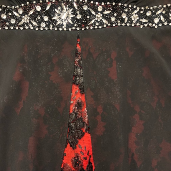 Glam Gurlz by Precious Formals Sz 8 Red & Black ALine, Lace Up Prom/Formal Gown - Picture 2 of 3
